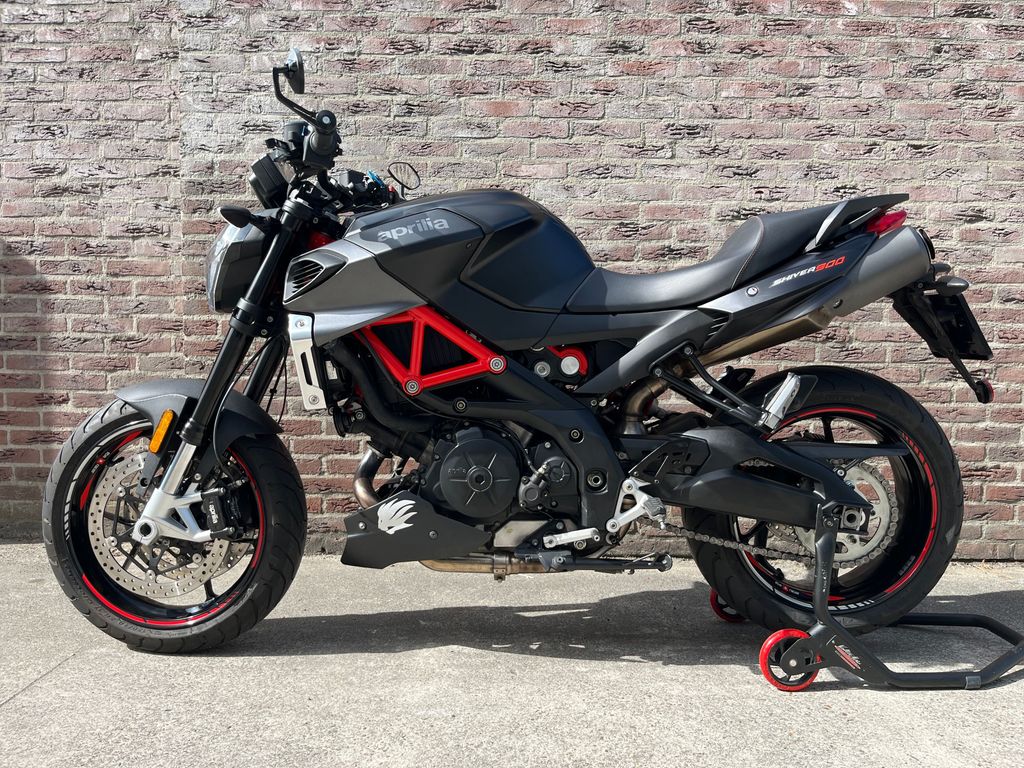 Aprilia SL 900 ShiverD