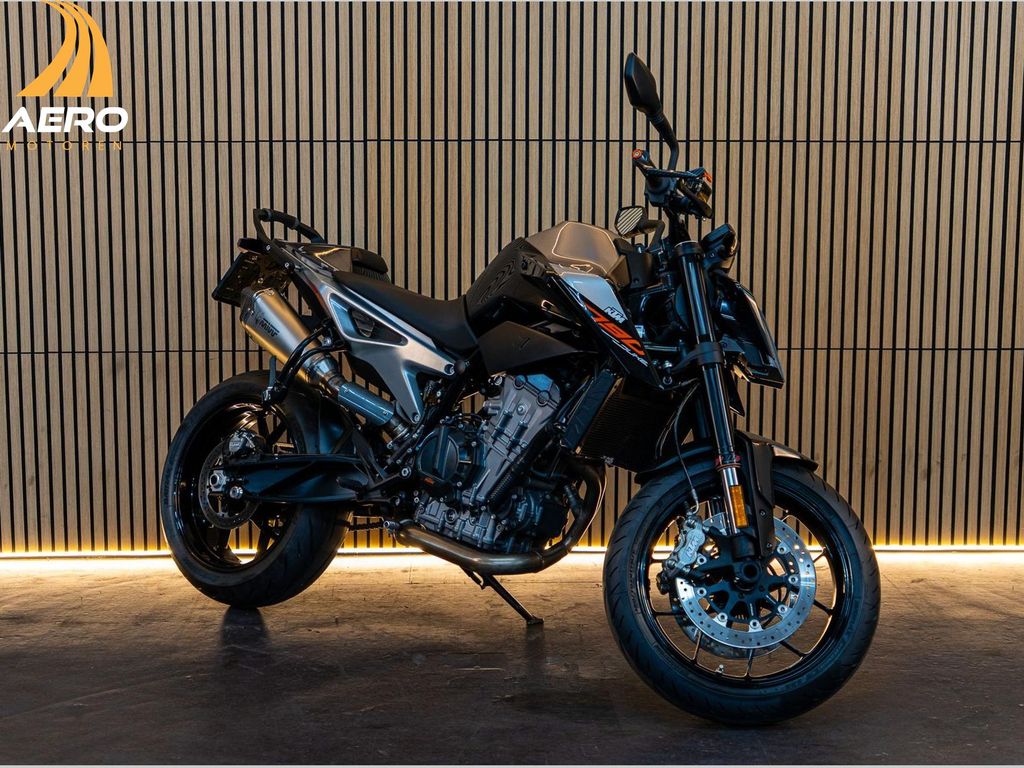 KTM 790 DUKE
