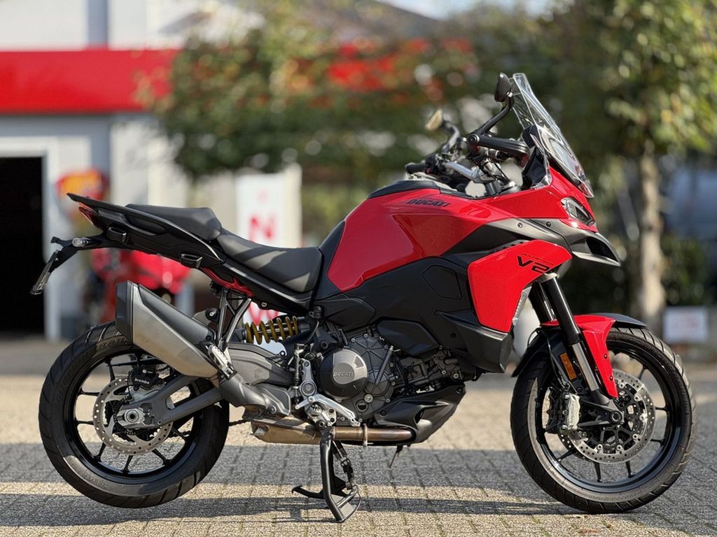 Ducati Multistrada V2