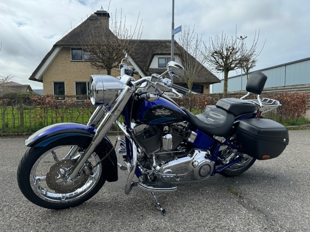 Harley-Davidson FLSTSE Softail Convertible CVO