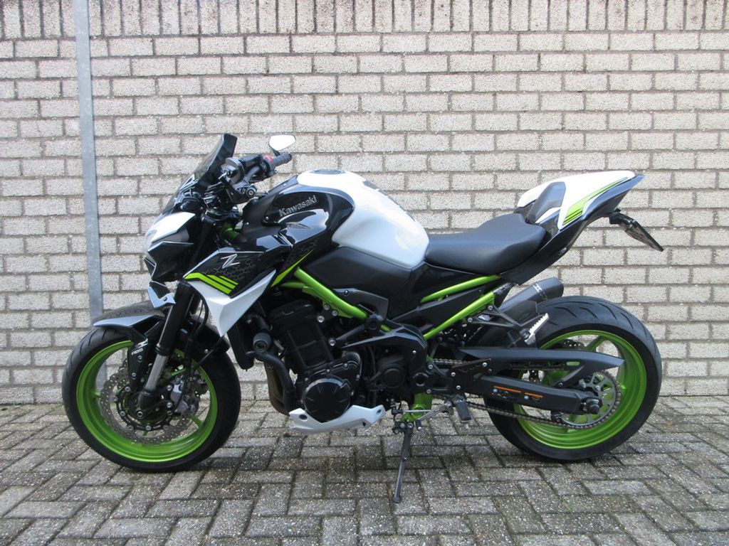 Kawasaki Z900 Performance