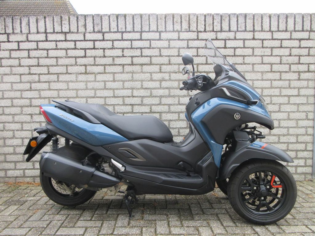 Yamaha Tricity 300