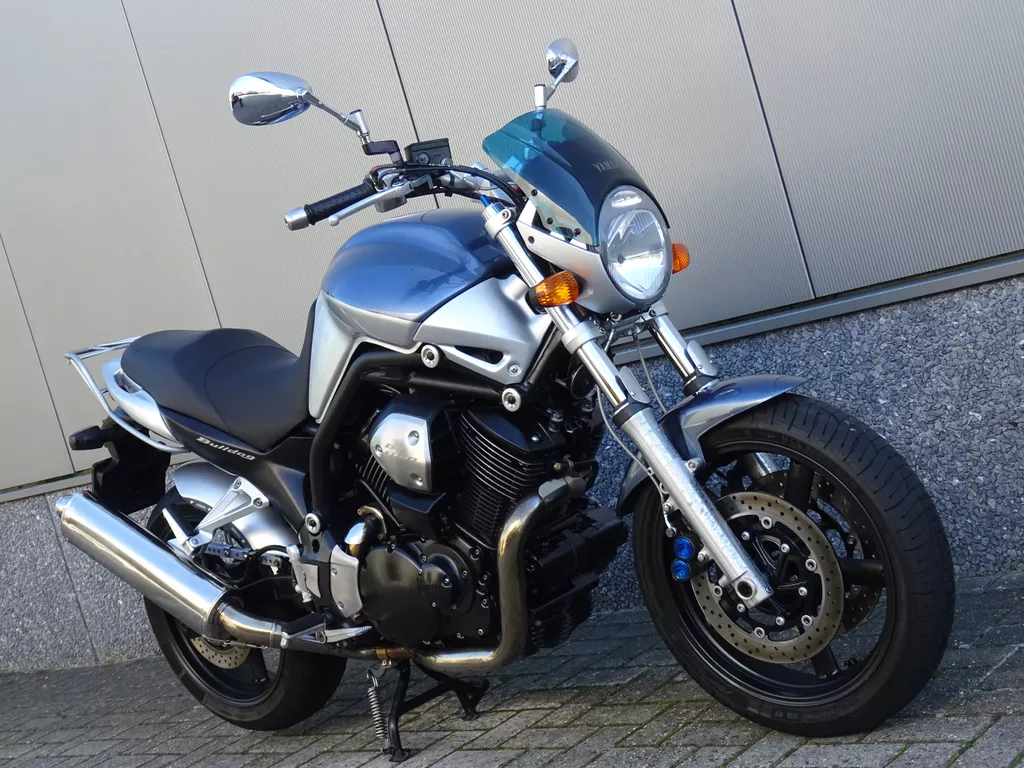 Yamaha BT1100 Bulldog