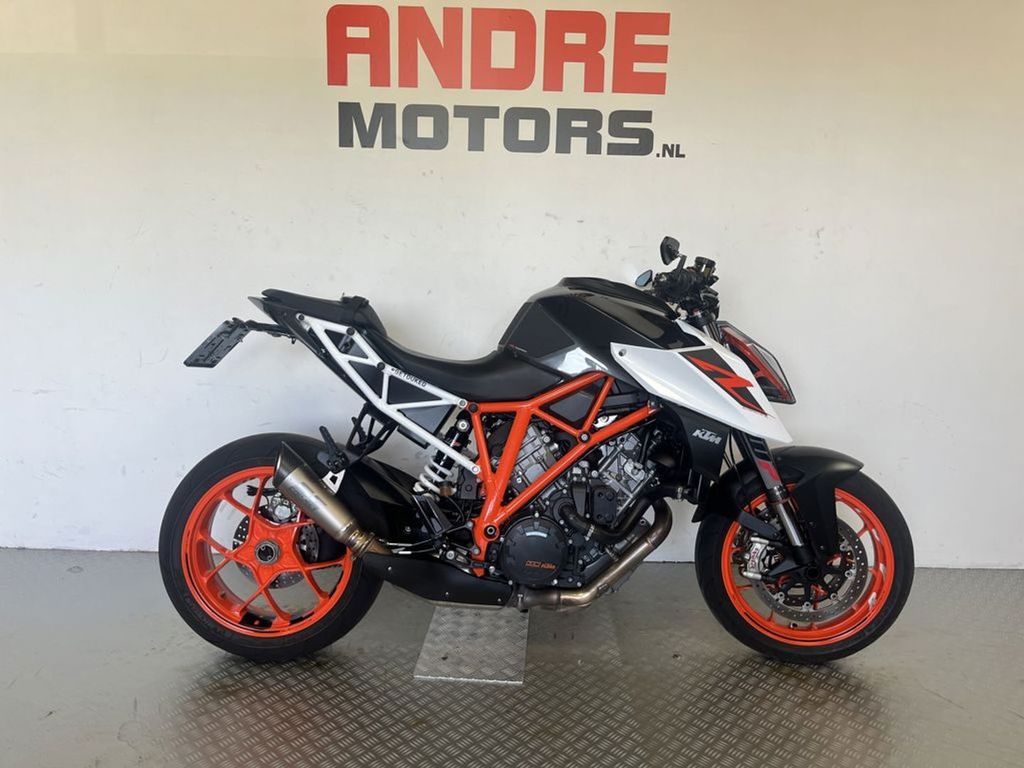 KTM 1290 Super Duke R