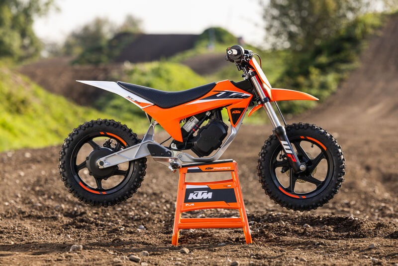 KTM SX E2