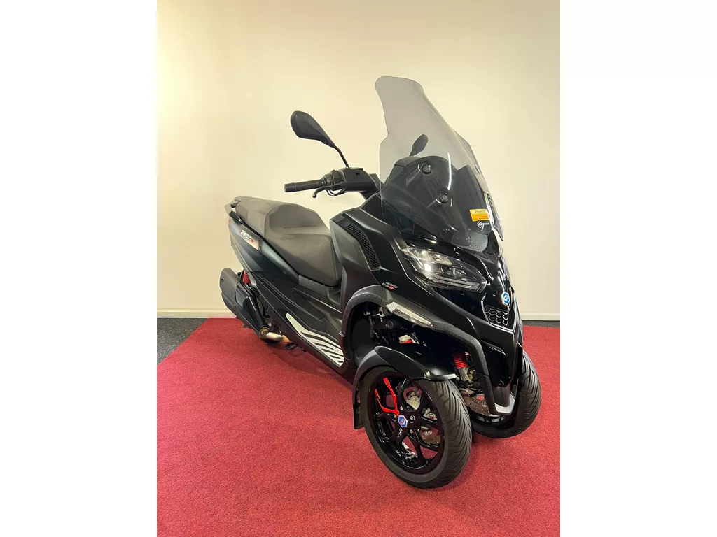 Piaggio MP3 400 HPE