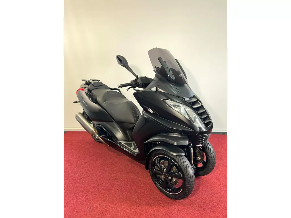 Peugeot Metropolis Black Edition