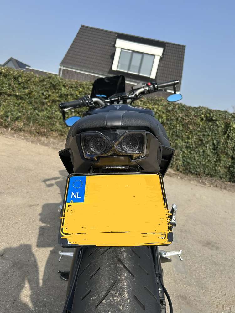 thumb-8
