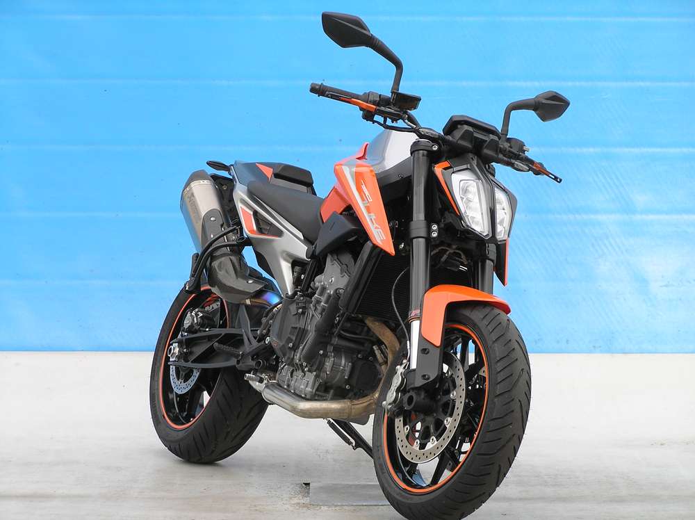 thumb-1