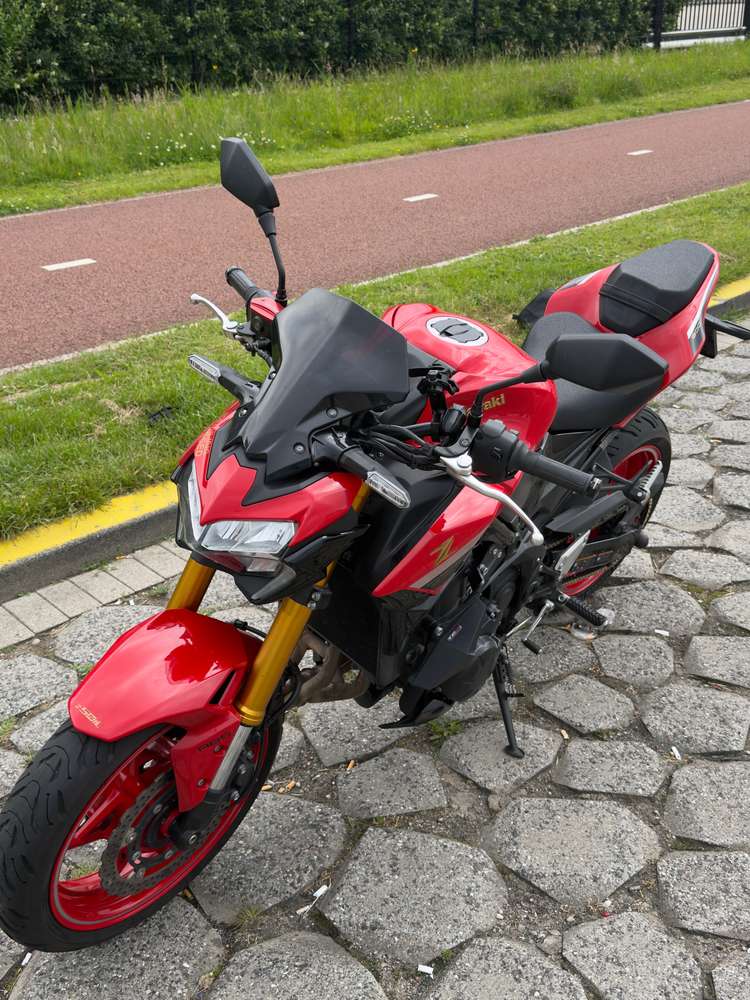 thumb-0