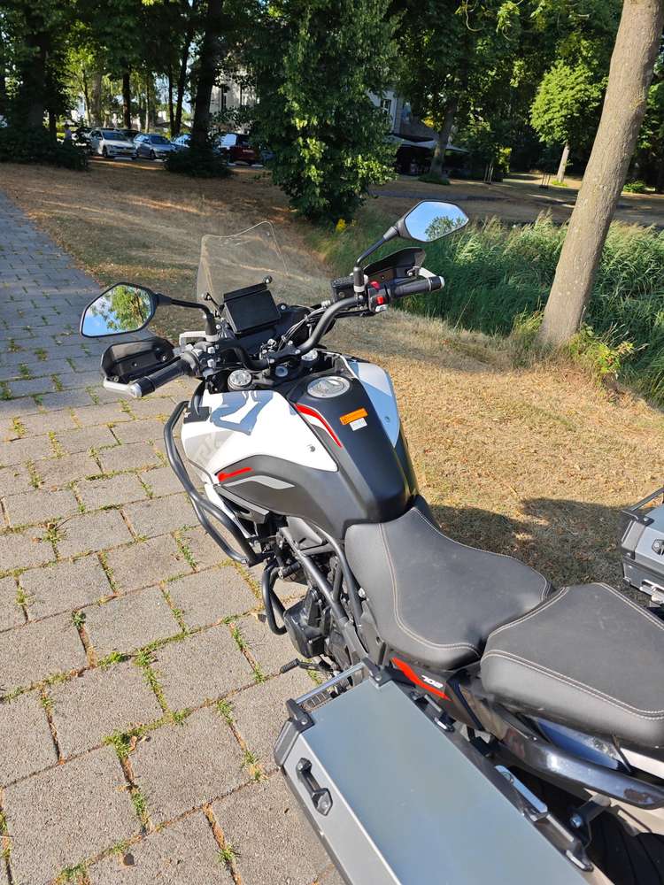 thumb-6