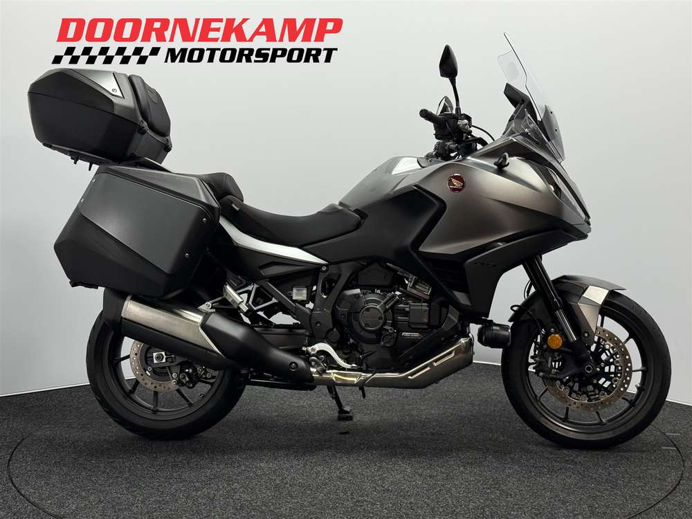 Honda NT 1100 DCT