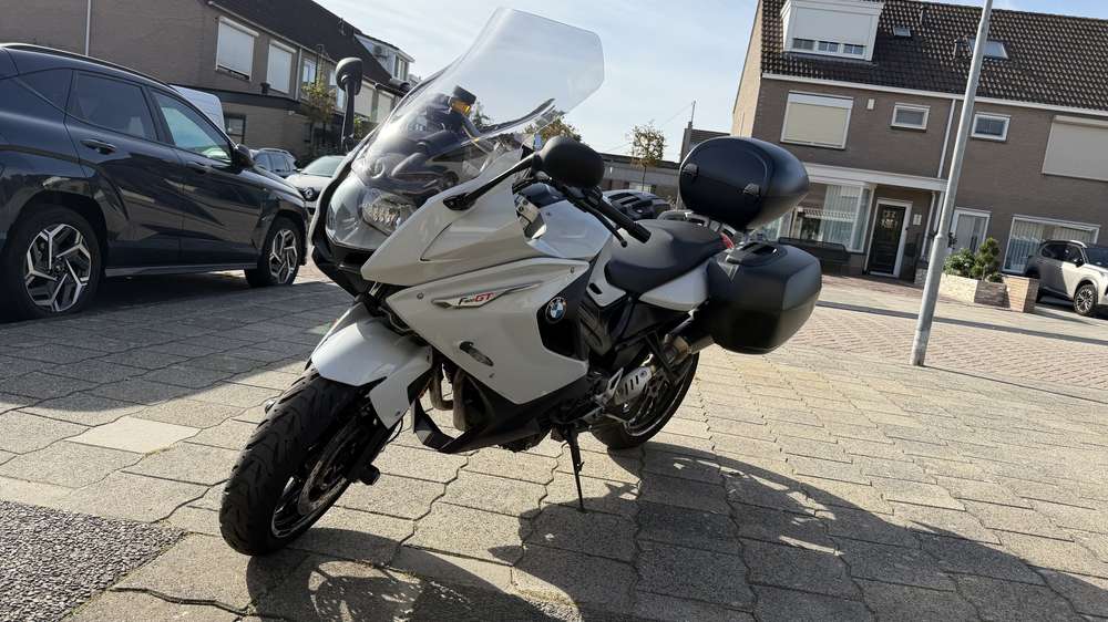 BMW F 800 GT