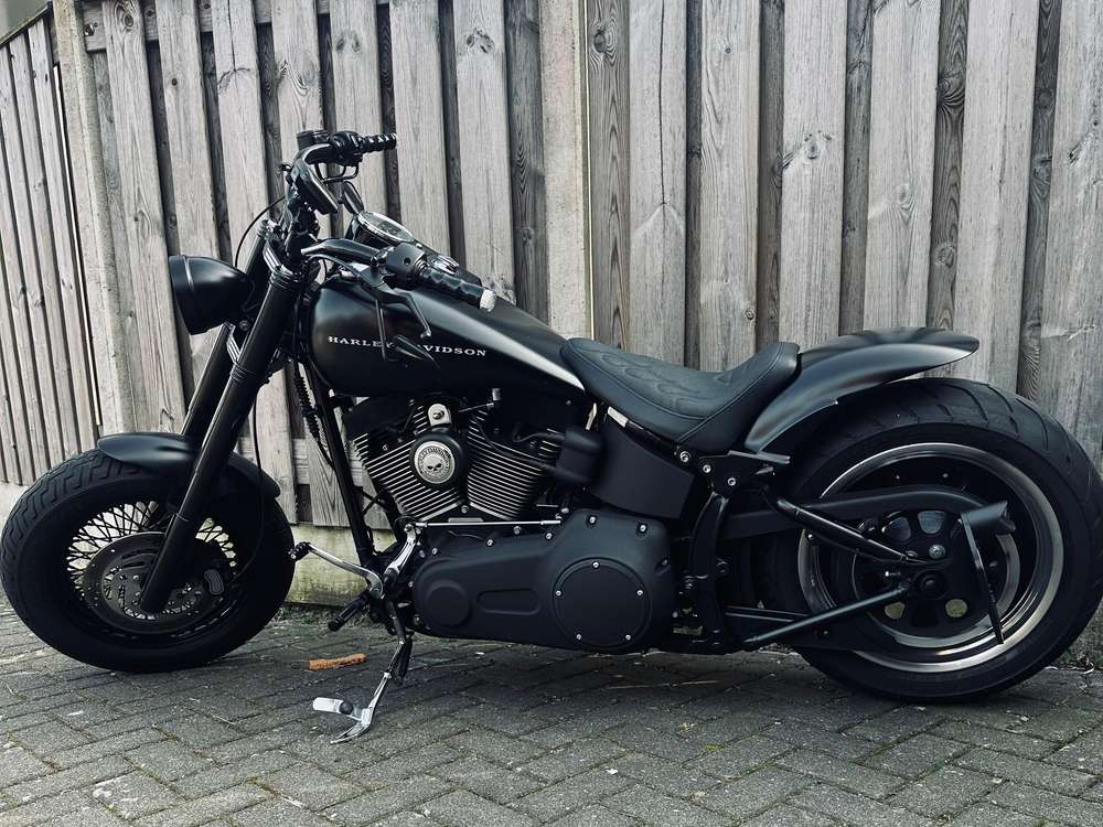 Harley-Davidson FXSTB Softail Night Train