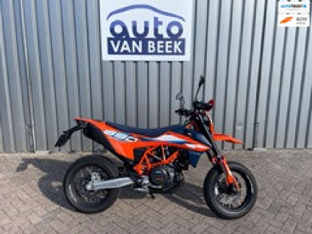 KTM 690 SMC-R