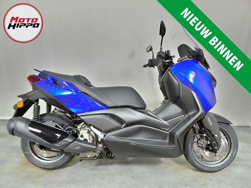 Yamaha XMAX 300