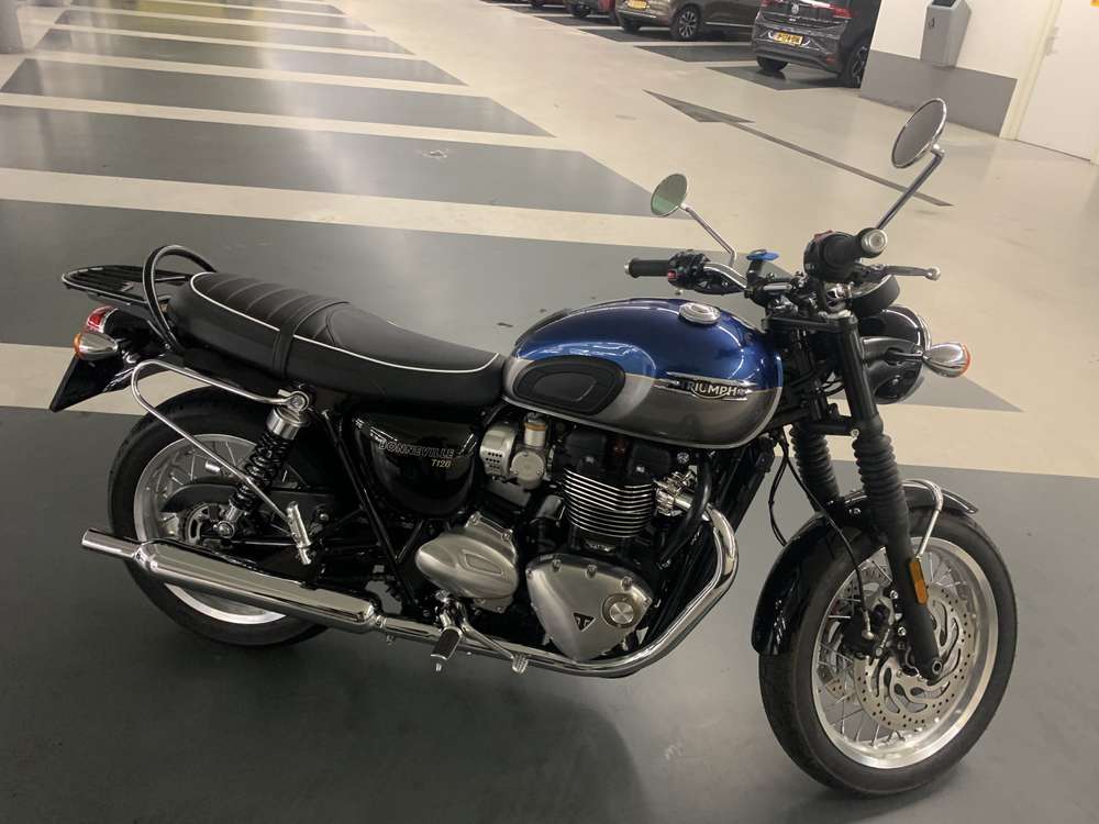 Triumph Bonneville 650 T120