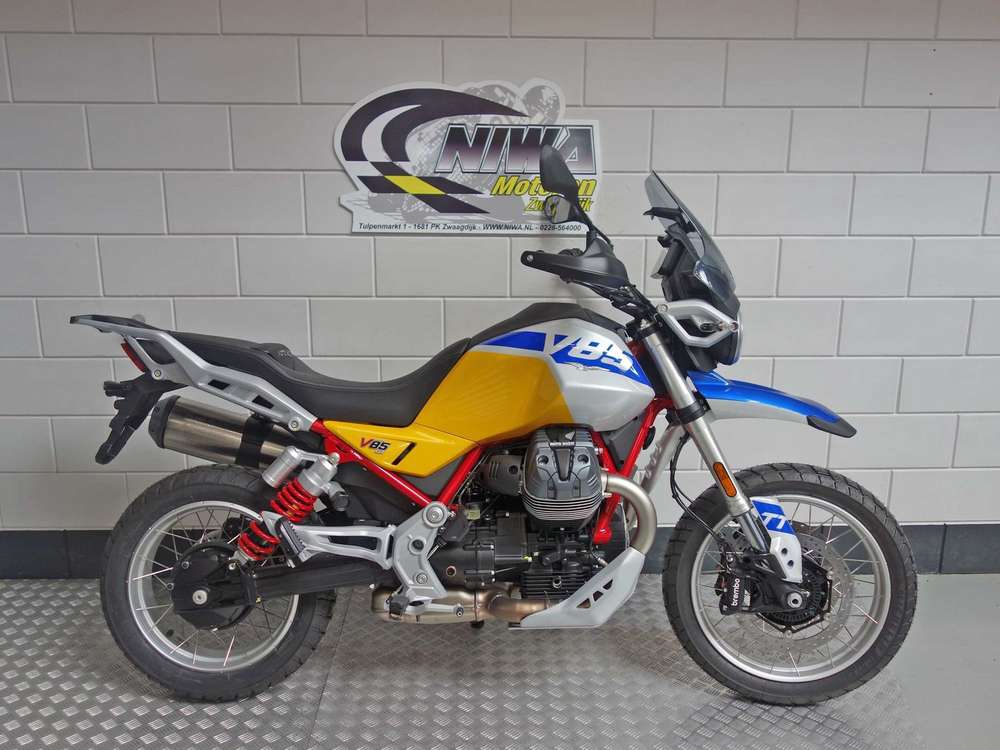 Moto Guzzi V85 TT Evocative