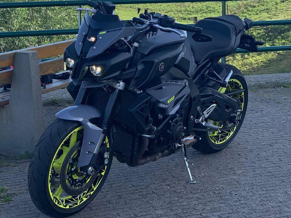 Yamaha MT-10
