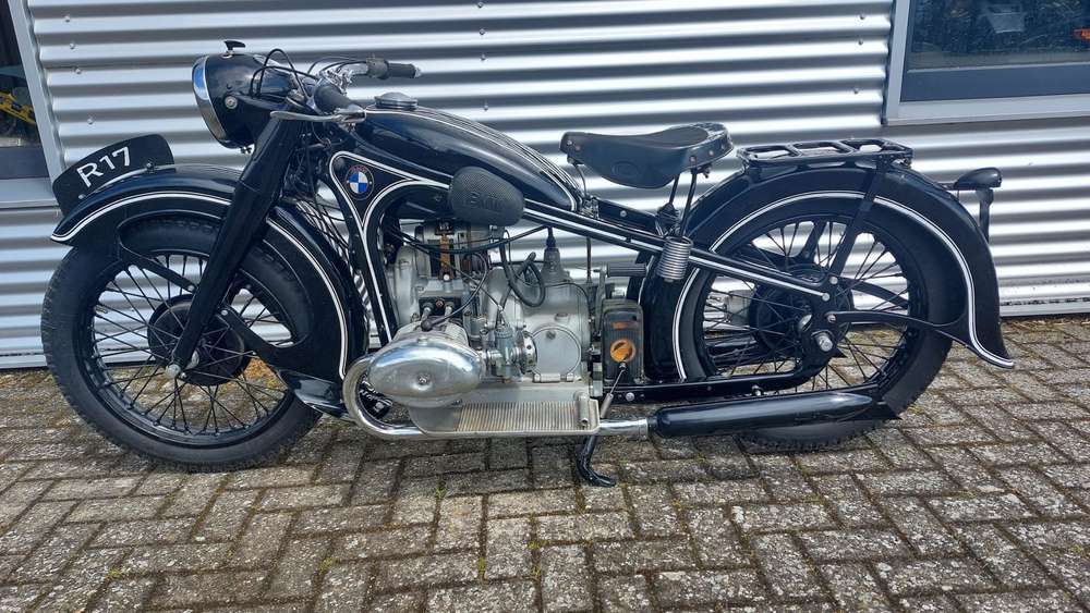 BMW R 17