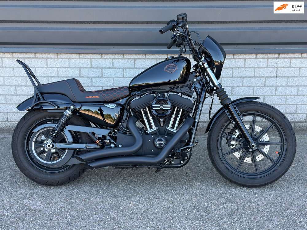 Harley-Davidson XL1200NS Iron 1200
