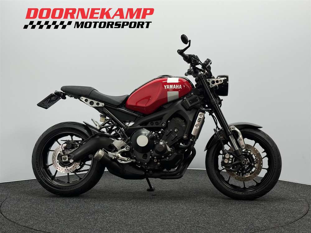 Yamaha XSR 900