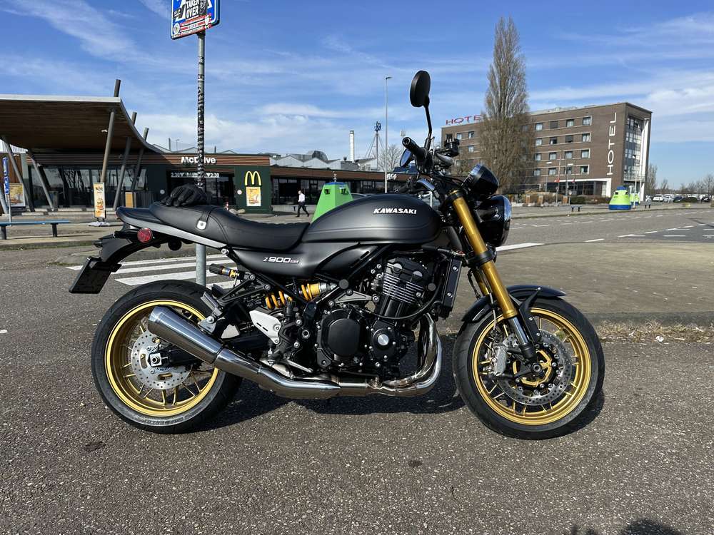 Kawasaki Z 900RS Café SE