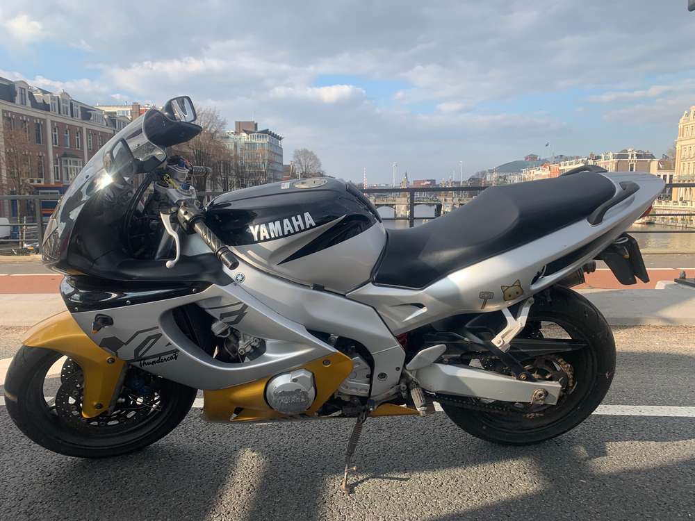 Yamaha YZF 600R Thundercat