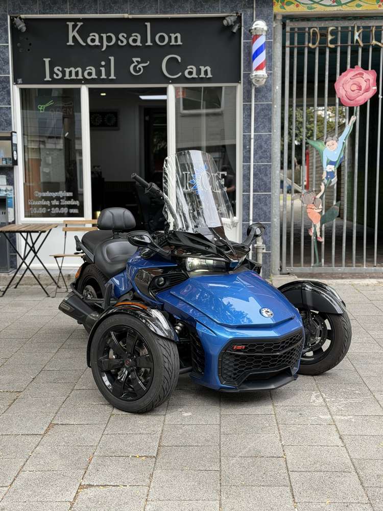 Can-Am Spyder F3