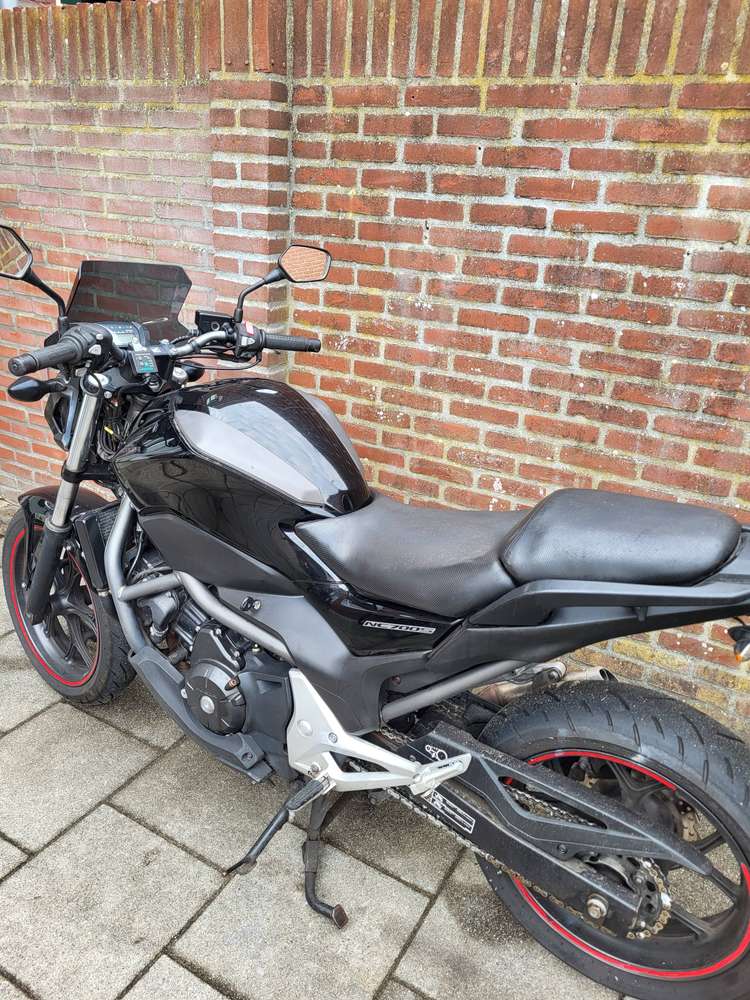 Honda NC 700S DCT
