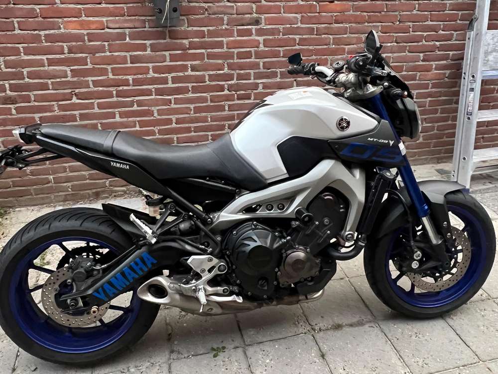 Yamaha MT-09