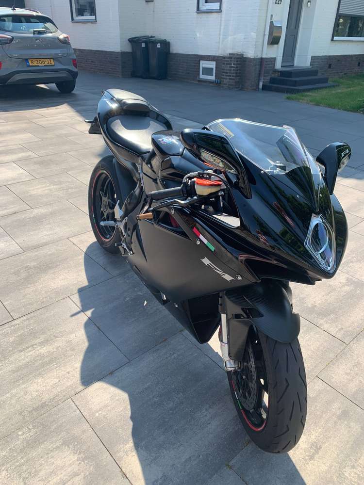 MV Agusta F4 1000/R