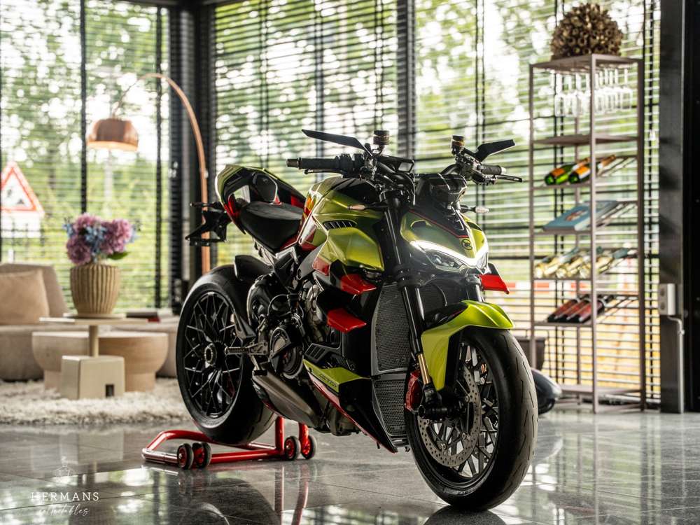 Ducati Streetfighter V4 S Lamborghini