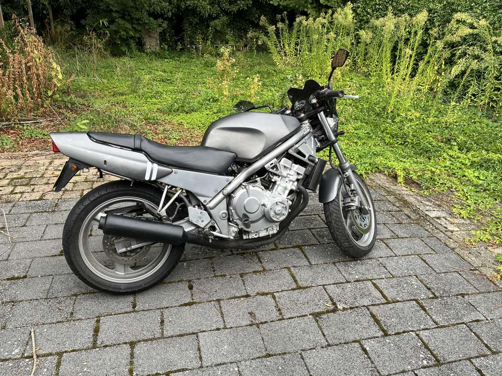 Honda CB-1