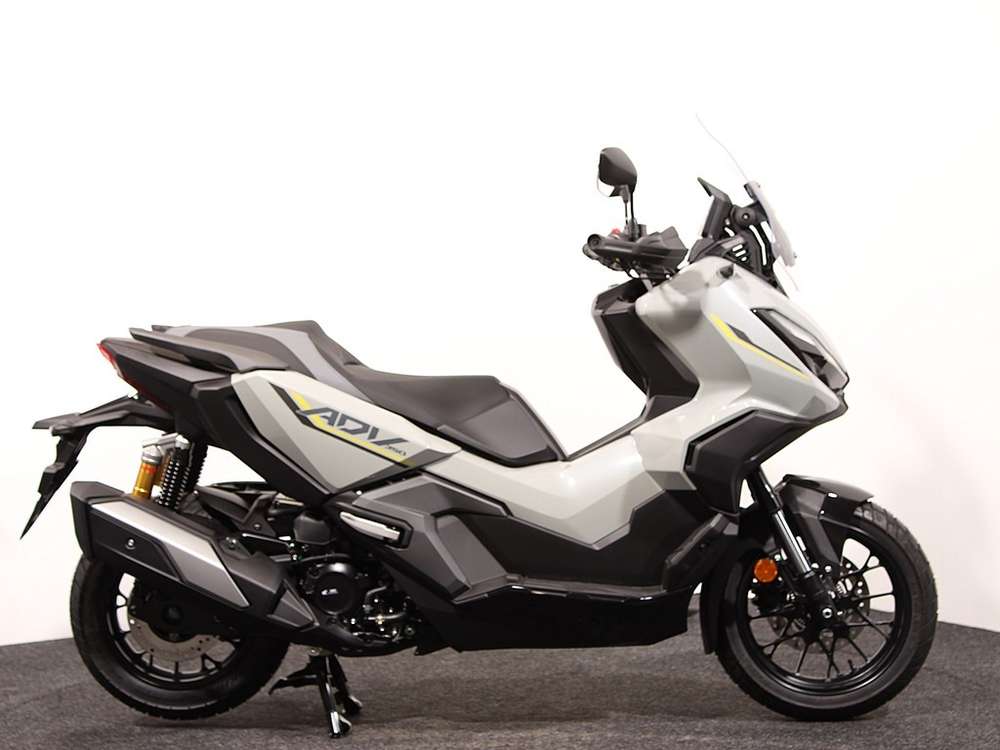 Honda ADV 350