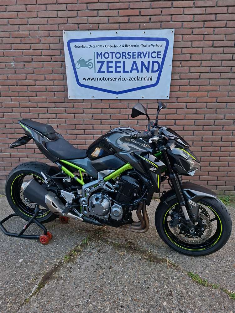 Kawasaki Z 900E