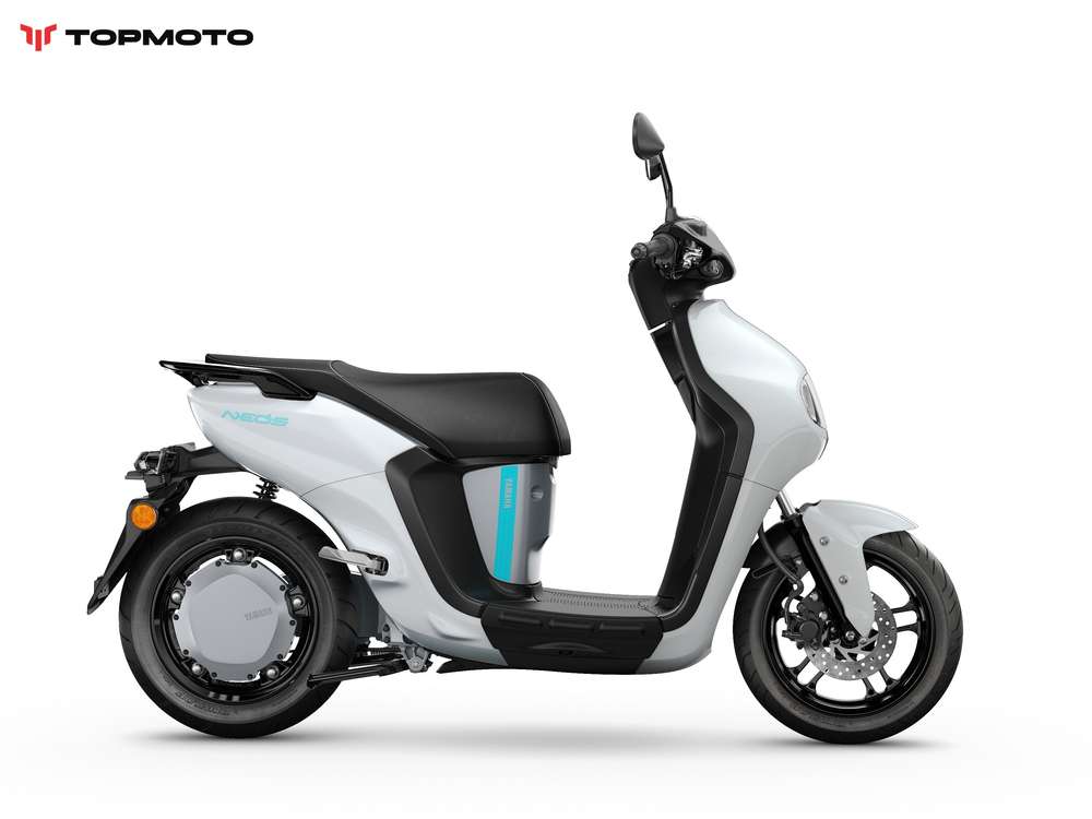 Yamaha NEO's Dual Battery