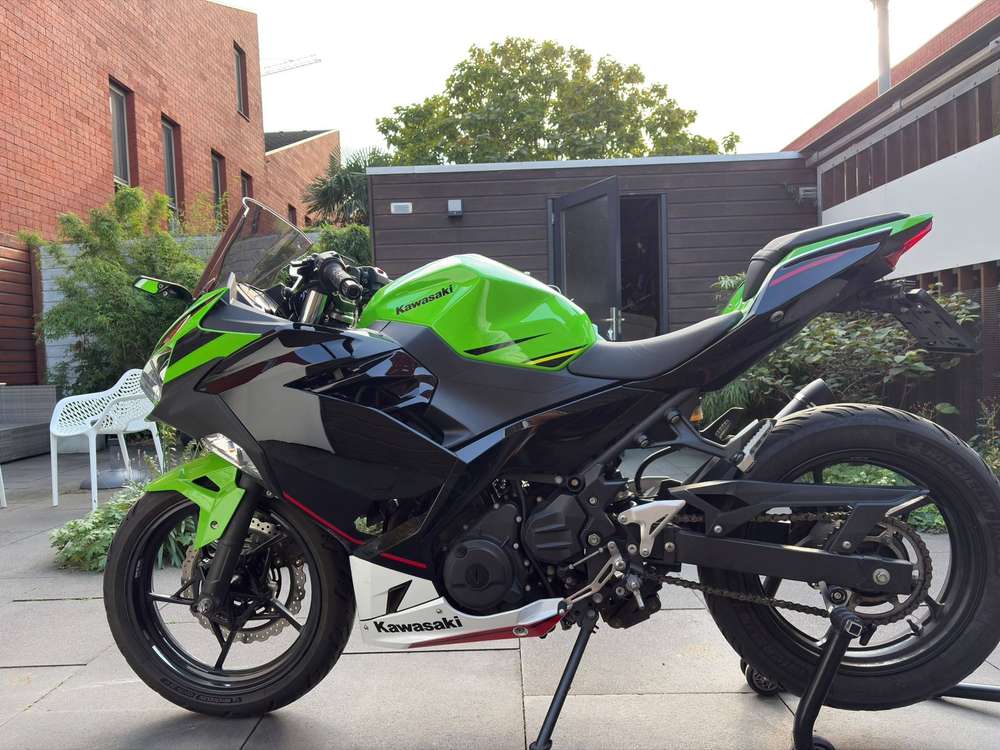 Kawasaki Ninja 400