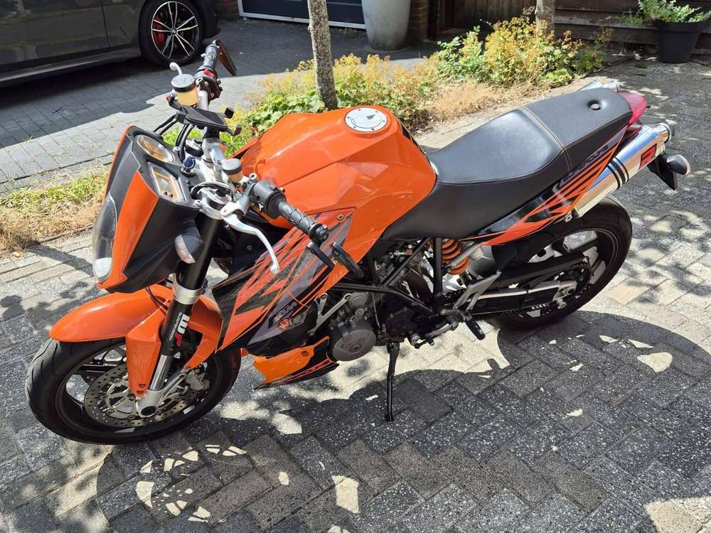 KTM 990 Duke