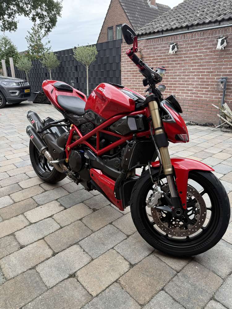 Ducati Streetfighter 848
