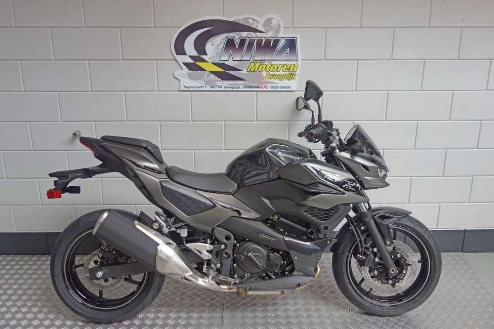Kawasaki Ninja Z7 HYBRID