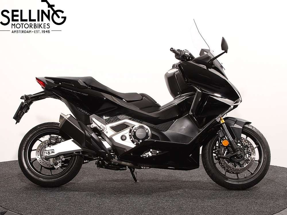 Honda NSS 750 Forza