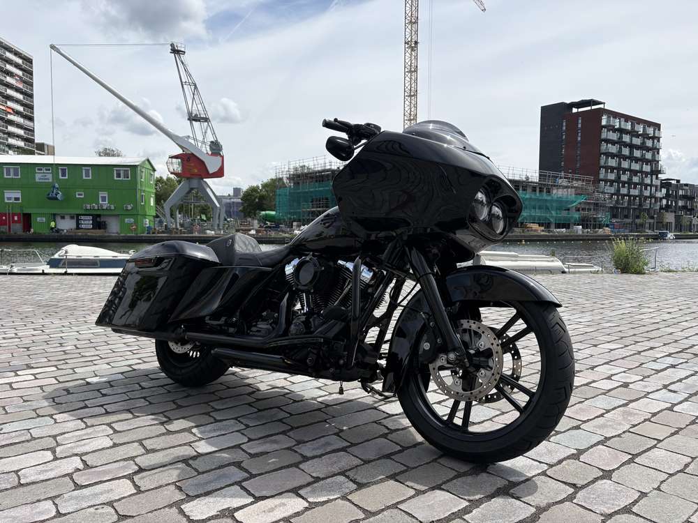 Harley-Davidson FLTR Road Glide
