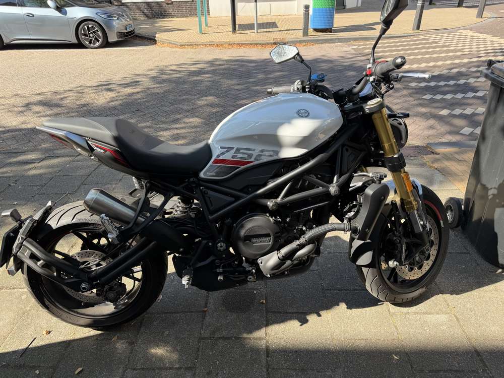Benelli BN 752 S