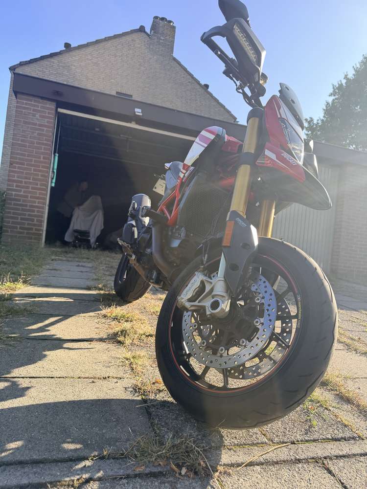 Ducati Hypermotard 939 SP