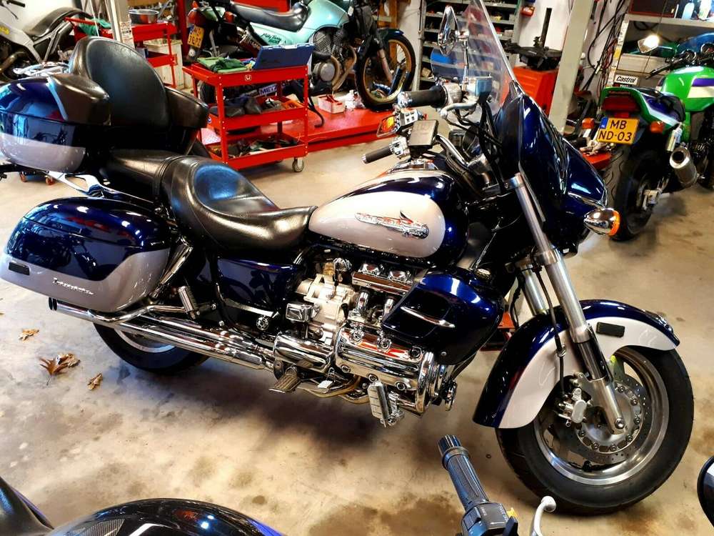 Honda GL 1800 Gold Wing F6C Valkyrie