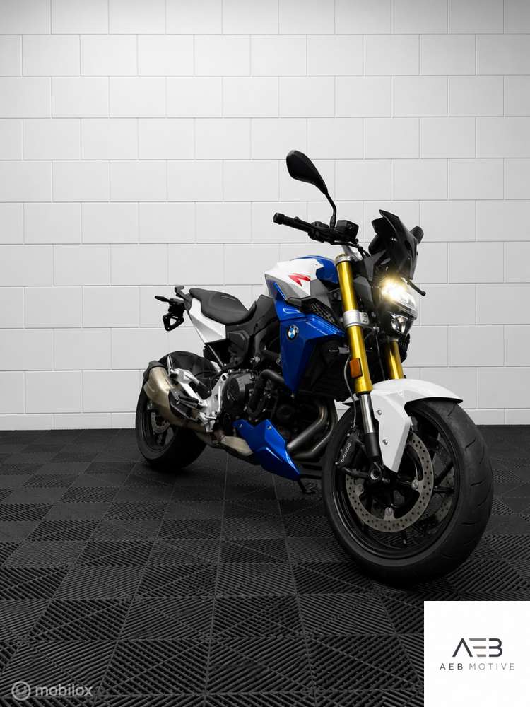 BMW F 900R