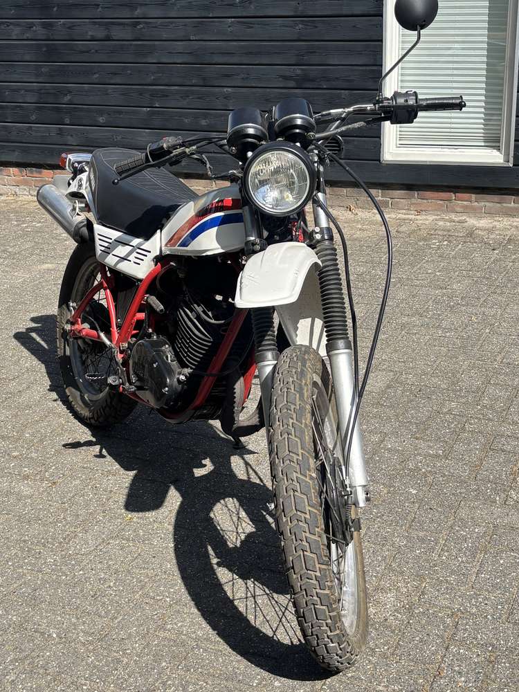 Yamaha DT 250
