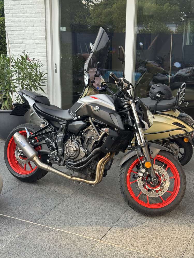 Yamaha MT-07