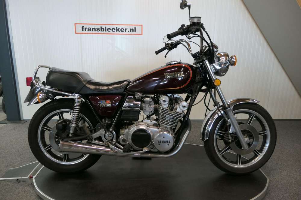 Yamaha XS 750